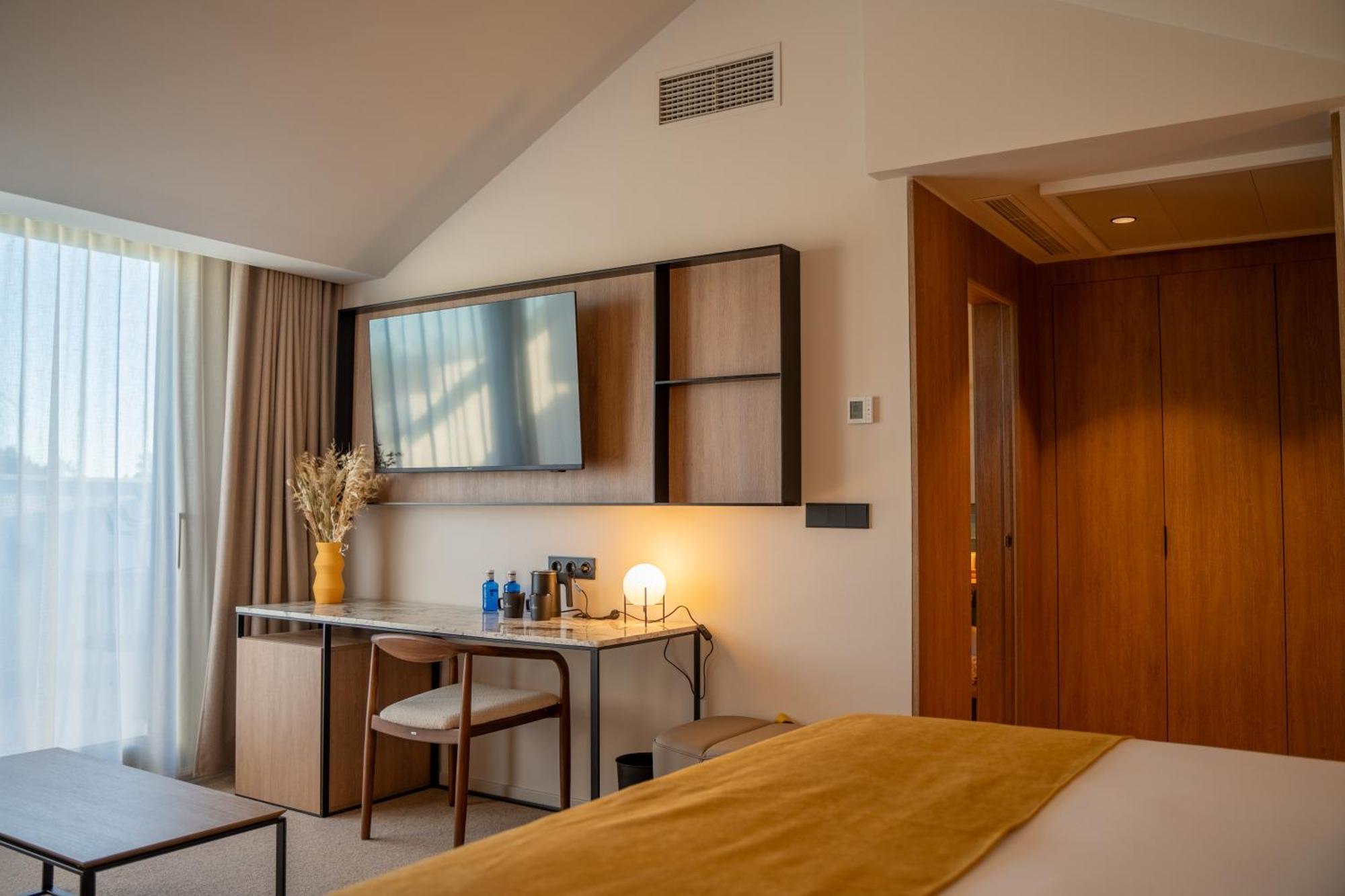 Отель Calderona Wellness Бетера Экстерьер фото